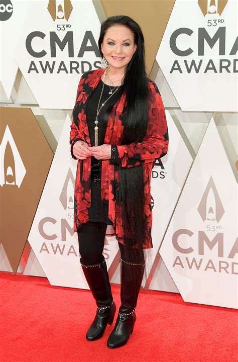 crystal gayle reveals shes wanted  cut  signature long hair