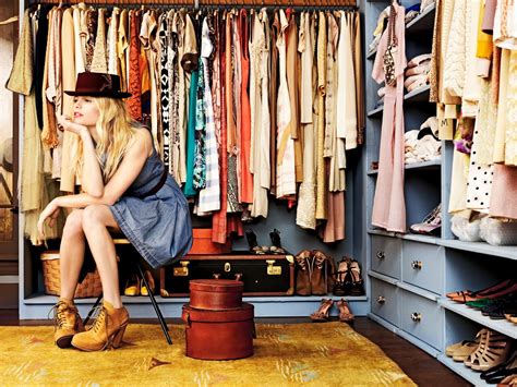 40 Tips For Organizing Your Closet Like A Pro