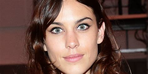 alexa chung steals beauty products from hotels proves she s just like us