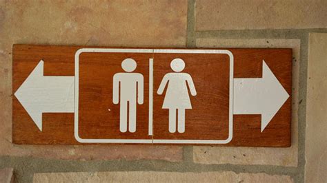 us gives directive to schools on transgender bathroom access