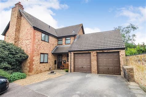 4 Bedroom Detached House For Sale In Sarek Park West Hunsbury