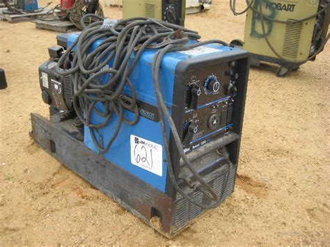 miller bobcat  pluscccv acdc welder  watt generator gas engine