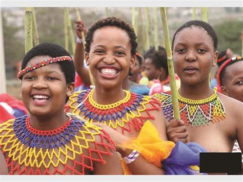 Maidens Gather For Annual Reed Dance Vryheid Herald