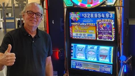 Harry Reid Airport Visitor Wins 328k On Terminal Slot Machine