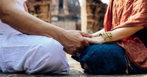 7 Ways Daily Meditation Can Make You A Better Partner And Keep Your