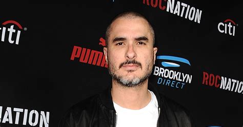 Thankszane Zane Lowe Receives Goodbye Messages From Music S Biggest