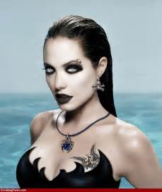 Sexy gothic firls