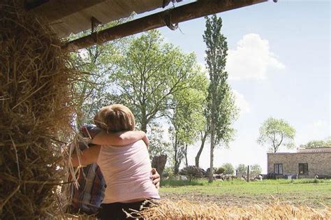 vtm schrapt boer zkt vrouw