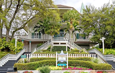 photo gallery  crown colony house  busch gardens tampa