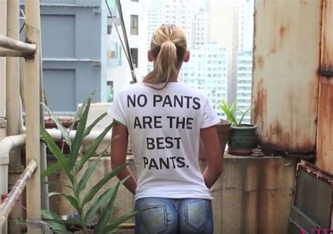 Watch Video Naked Girl Walks Around Hong Kong But Nobody Noticed