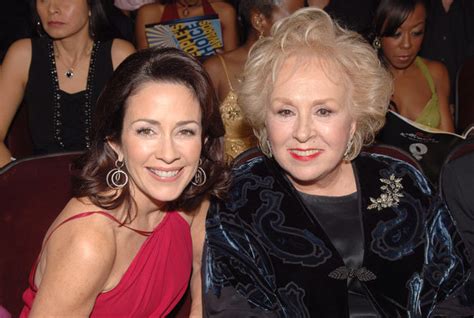 Everybody Loves Raymond Star Doris Roberts Dies At Age 90 Daily Star