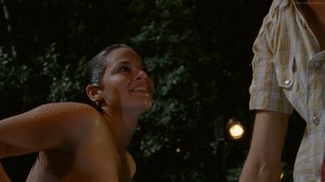 naked diane willems in barefoot to the neck