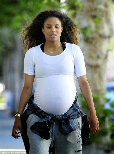 Maternity Style Ciara Keeping Fit While Pregnant