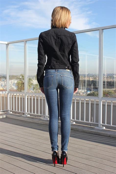 Skinny Jeans Back View Fashion Lady S Skinny And Tight