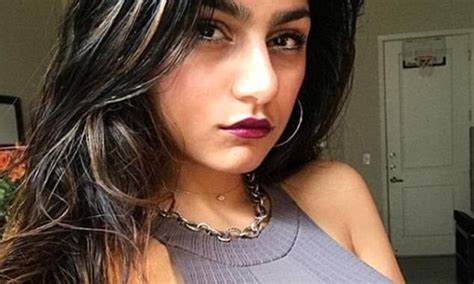 Mia Khalifa Reveals Isis Threats Forced Her To Quit Porn