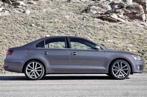 volkswagen jetta gli  sale pricing features edmunds