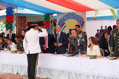 fotos presidente danilo medina encabeza graduación de cadetes