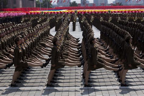est100 一些攝影 some photos north korean women soldiers 北韓女兵