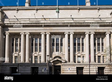 county hall   building  london    headquarters  london