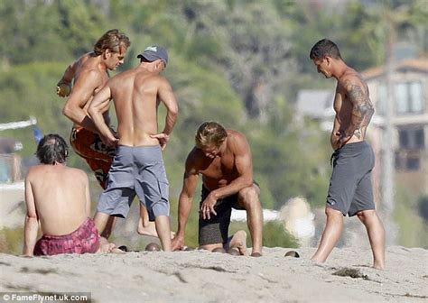 Kenny chesney peyton manning gay