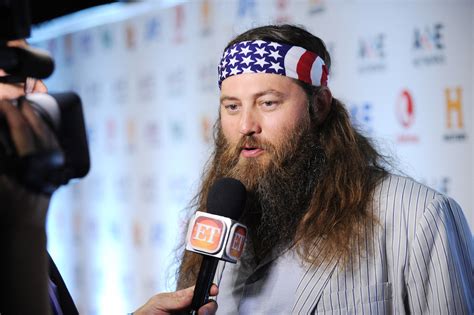 fox news hires duck dynasty star who couldn t figure out if being gay is a choice