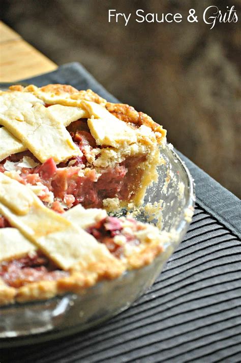rhubarb strawberry pie with sour cream crust {guest post} cupcake diaries