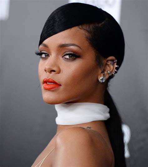celebrities  diamond face shape style  hair