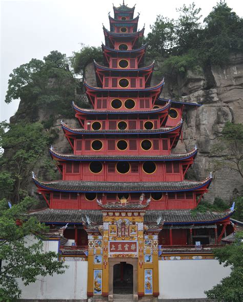 shibaozhai pagoda    pearl  yangtze