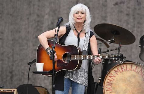 biography  country legend emmylou harris