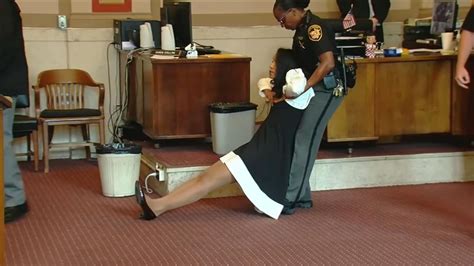 ex judge tracie hunter dragged from courtroom after sentencing amid