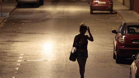 prostitucion callejera la prostitucion rebrota en sevilla este