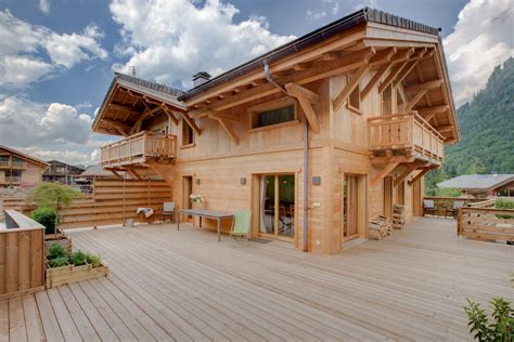 chalet lelegante   luxury  catered chalet  morzine