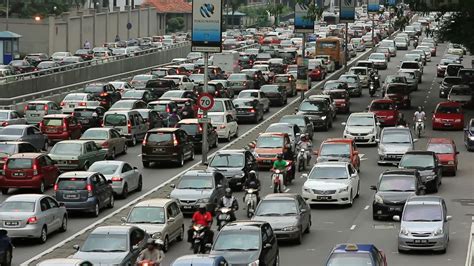 malaysia commuters  spending  time  traffic jams compared