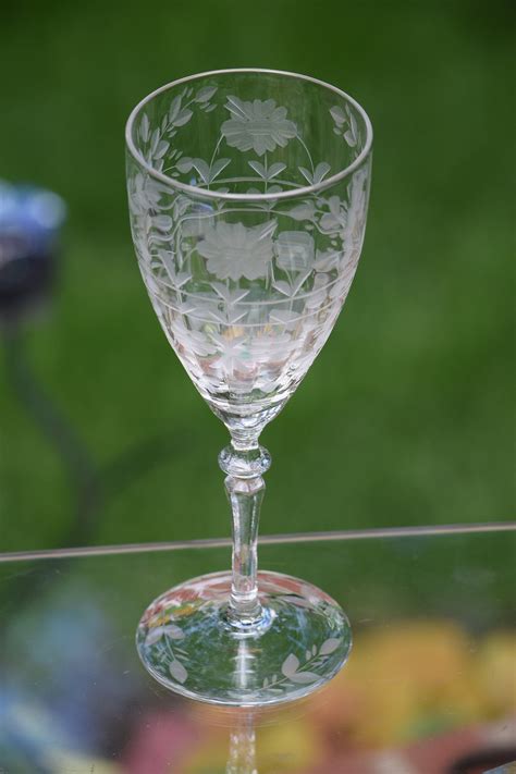 vintage etched optic wine glasses set of 4 floral etched