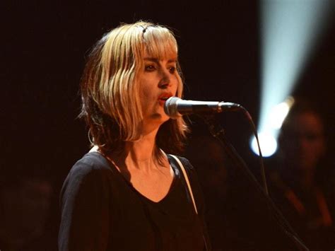 The Muffs Lead Singer Kim Shattuck Dies At The Age Of 56 Express And Star