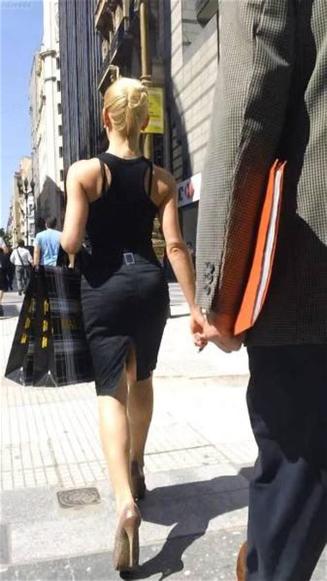 you can see some sexy women while walking the city streets