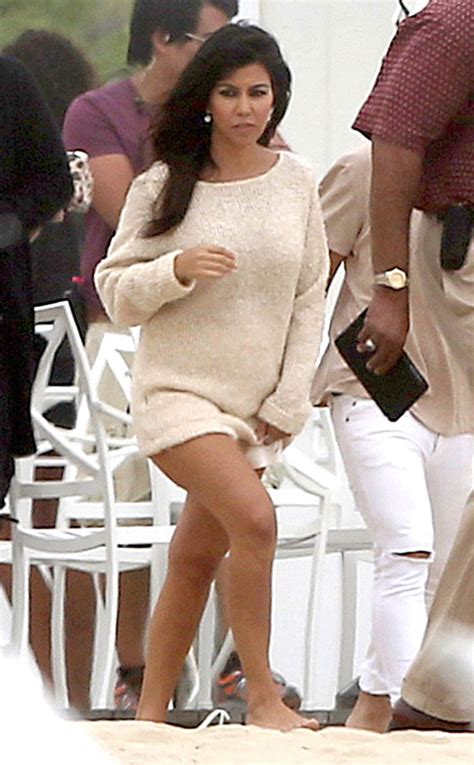 Kourtney Kardashian Flashes Bare Midriff During Pregnancy Photo Shoot