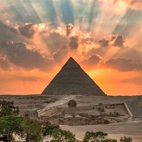 Omarlene On Twitter In 2021 Great Pyramid Of Giza Pyramids Of Giza