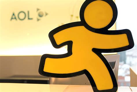 rip aim famed aol instant messenger shutting    years