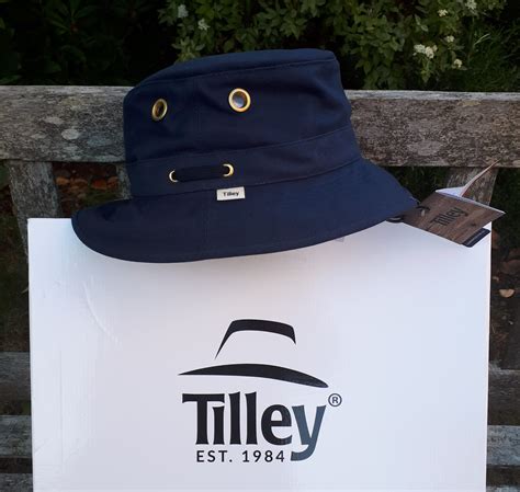 tilley hat  iconic  review whats good
