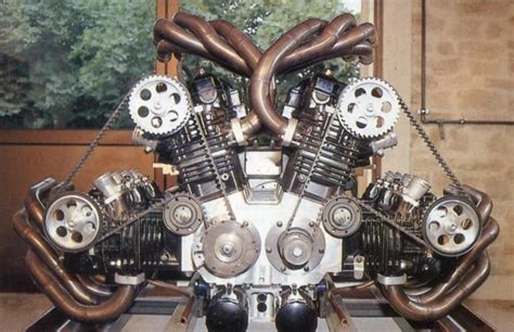types  engine  build  cylinders configuration super cars engineering yamaha engines