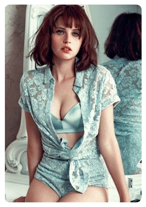 photo felicity jones photo felicity jones v roce 2018 pinterest felicity jones olivia