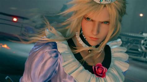 final fantasy 7 remake mod puts cloud in a dress for the whole game