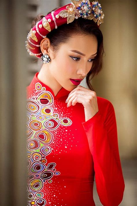 Vietnamese Ao Dai Bridal Makeup Asian Beauty Traditional Dresses