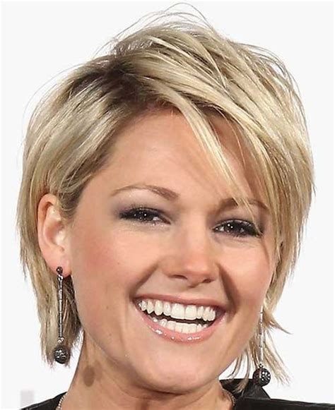 15 Dominating Short Hairstyles With Bangs Hairstyle For