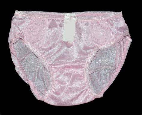 vintage pink nylon panties bikini hip 33 35 nwt classic lingerie
