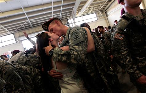 soldier homecoming kissing pictures popsugar love and sex