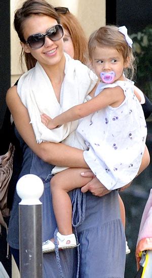 Jessica Alba Daughters Picture Sabahmotion Buzz