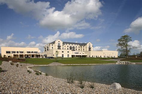 knightsbrook resort select hotels