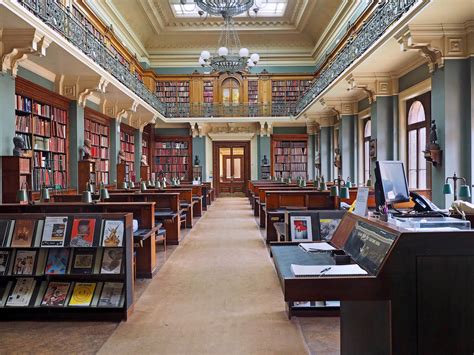 discover    uks  beautiful libraries  arts society